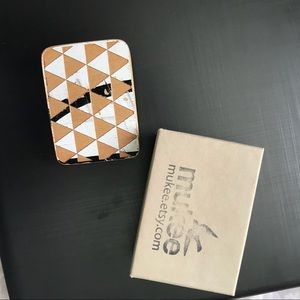 Upcycled skateboard belt buckle